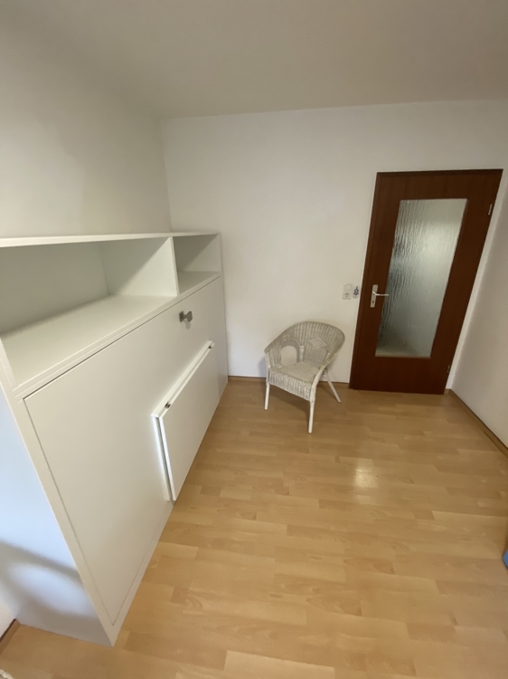 Modernisiertes und möbliertes Studentena ... - Foto 1