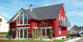 Rotes Einfamilienhaus