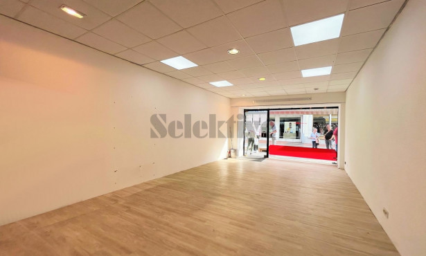 Selektive 1b4dc016-cb94-45d9-b709-114742863385 Referenzobjekte  