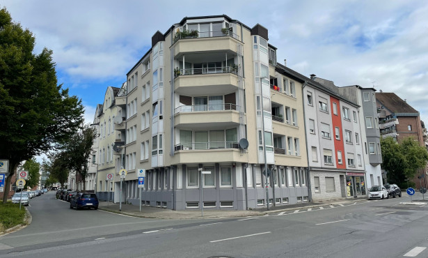 Selektive 64e90bc7-9734-4c18-bed9-fb0a3473c351 Referenzobjekte  