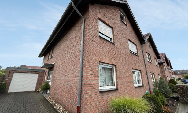 Selektive fe43723a-e2bf-49bc-867c-871c6338b51e Referenzobjekte Selektive fe43723a-e2bf-49bc-867c-871c6338b51e Referenzobjekte