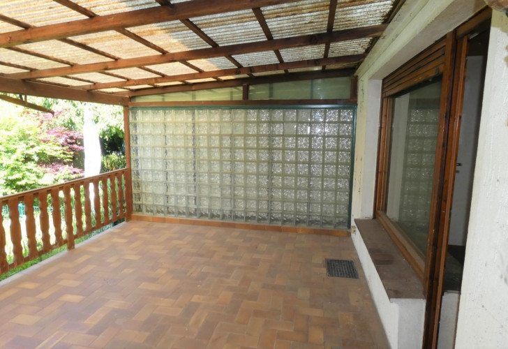 Selektive 276e298e-a32a-47b0-a8f8-bf19007b2889 Details Selektive 276e298e-a32a-47b0-a8f8-bf19007b2889 Details