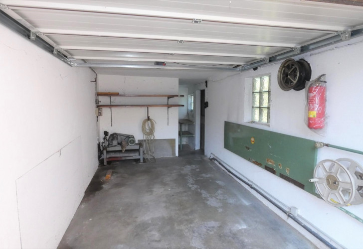 Selektive e813f4b5-d47f-4a5b-9b0f-ad366ae12f09 Details Selektive e813f4b5-d47f-4a5b-9b0f-ad366ae12f09 Details