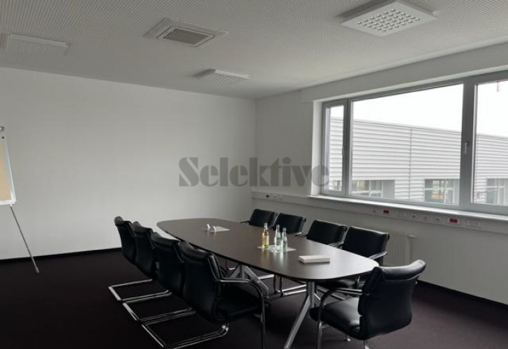 Selektive 3925744c-58a6-4c93-8b49-c62afc38112c Details  