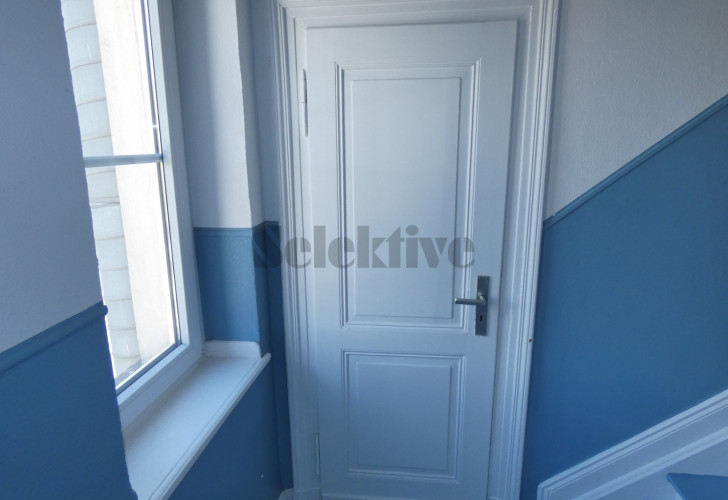 Selektive 3071a60f-3667-4a10-9a68-4f7778ebff66 Details  