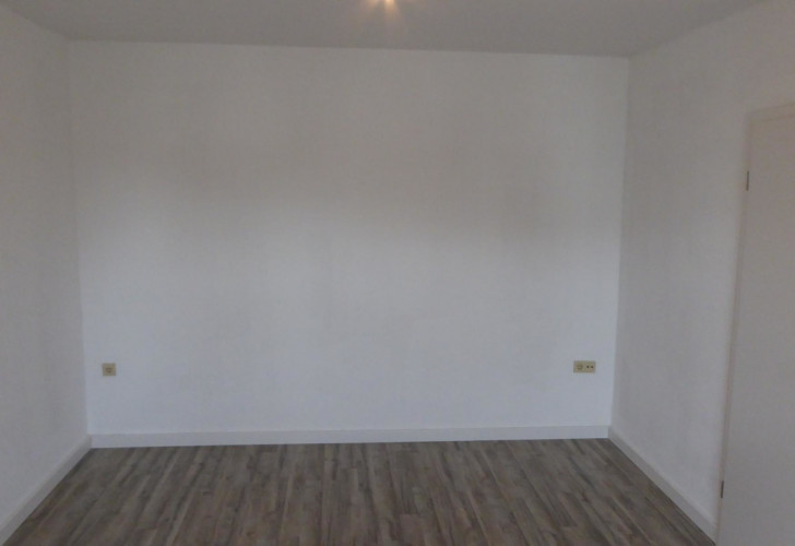 Selektive 1e762b5b-fe0f-4010-b4b5-18bfec520a1f Details  