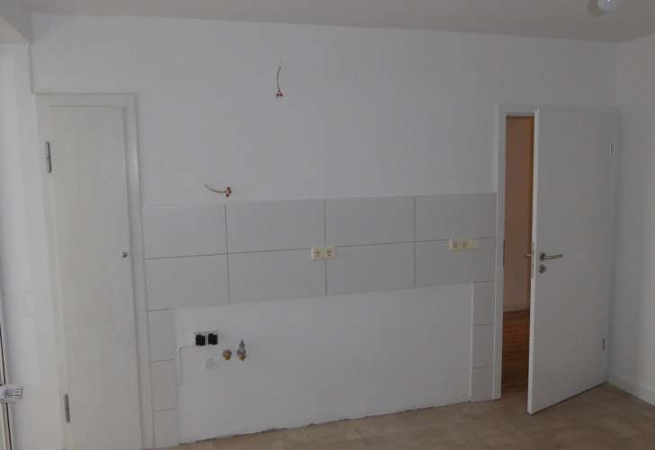 Selektive a28e3737-679a-411f-999b-03fec0e9d2da Details  