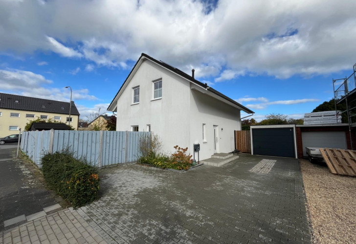 Selektive 2939d2d9-1e9c-4229-9c4d-37cc0c629940 Details  