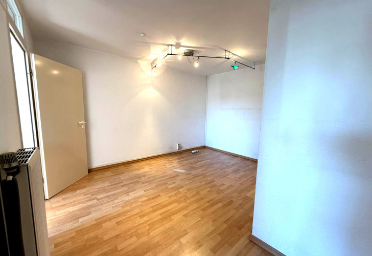 Selektive 7a7f6ce8-1a7a-438e-ab2a-8a8cbd0f80c7 Details  