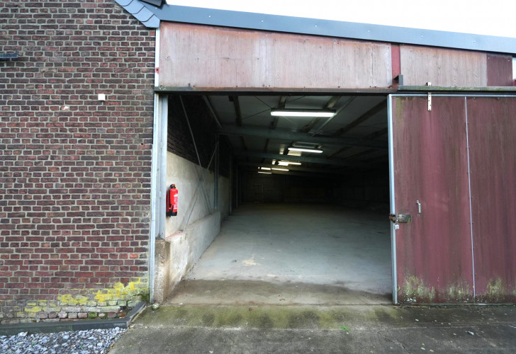 Selektive 9cd626ca-89e0-44a5-ba51-26afde3d09de Details  