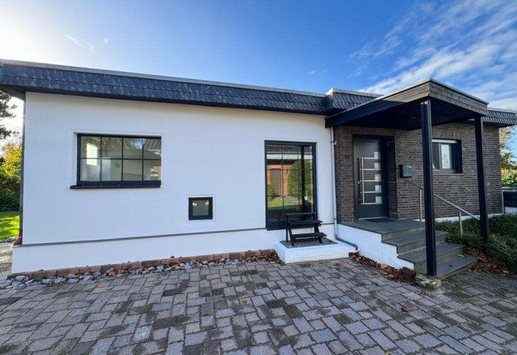 Selektive cafac695-e9bf-4b3d-b9c2-b04b1fc64607 Details  