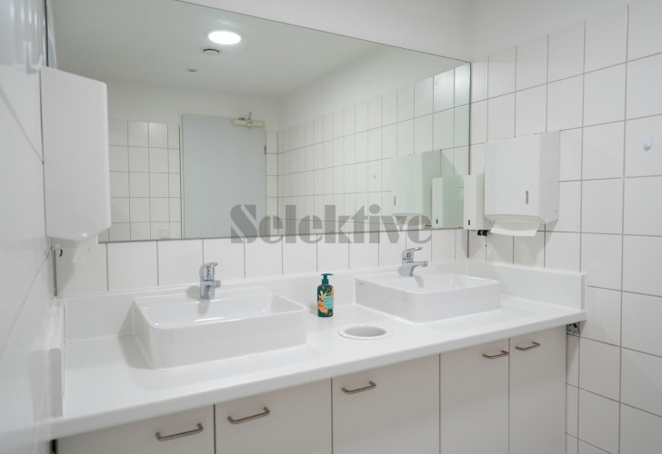 Selektive af2cd95c-1ccf-48d3-baba-82b102c8f1fe Details  