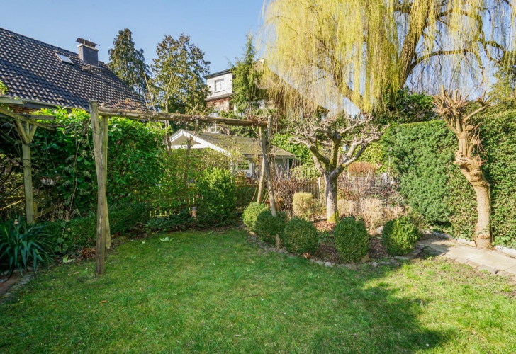 Selektive a06802c2-c5a9-4a9c-8fb2-59e22276c654 Details Selektive a06802c2-c5a9-4a9c-8fb2-59e22276c654 Details