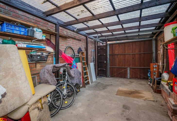 Selektive fefc4b9a-e53a-434d-a488-58711f67943e Details Selektive fefc4b9a-e53a-434d-a488-58711f67943e Details