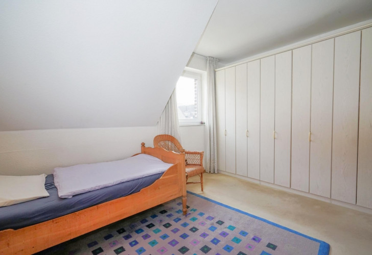 Selektive 836d67ce-db68-4e11-afad-63887706eb35 Details  