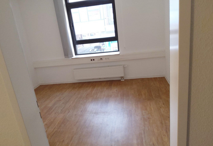 Selektive index.php?kunde=SelektiveImmobilien&datensatz=7221&filename=7a248aa1-b8df-4033-82e3-bc25b78d003b Details  