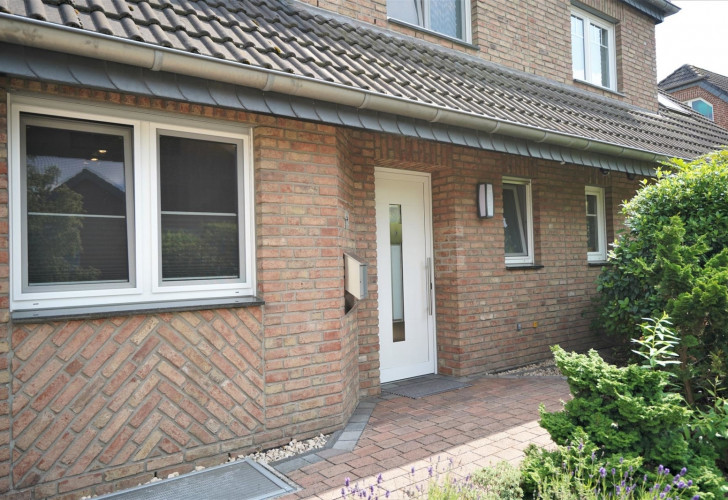 Selektive index.php?kunde=SelektiveImmobilien&datensatz=7267&filename=0c21cb2e-bf6f-4ce6-a5a5-f5f8a8a26c75 Details  