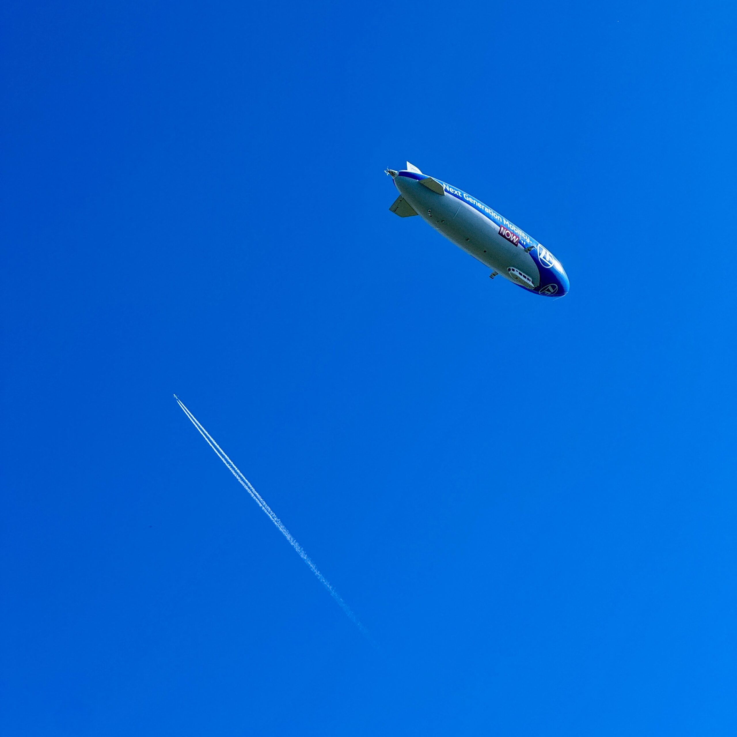 Zeppelin am Himmel