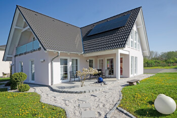 Helles Einfamilienhaus mit Terrasse