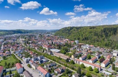 Ein Luftbild von Schopfheim im Wiesental