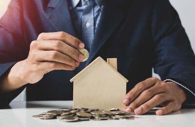 Eine Spardose in Hausform