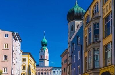 Hausfassaden in der Heiliggeiststraße in Rosenheim