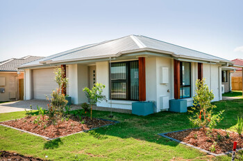 Einfamilienhaus mit Garten