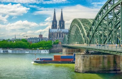 Rheinbrücke in Köln