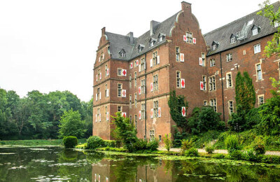 Das Schloss Bedburg bei Grevenbroich