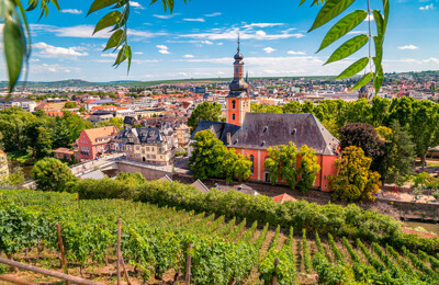 Bad Kreuznach von einem umliegenden Weinberg aus gesehen