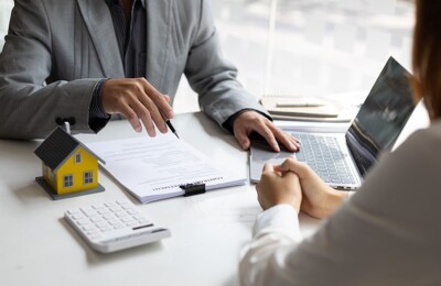 Besprechung der Vertragsunterlagen