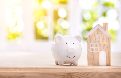 Sparschwein und Modellhaus
