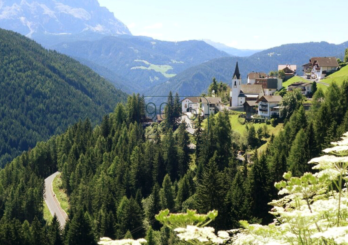 Freistehendes Haus in Enneberg Alta Badia