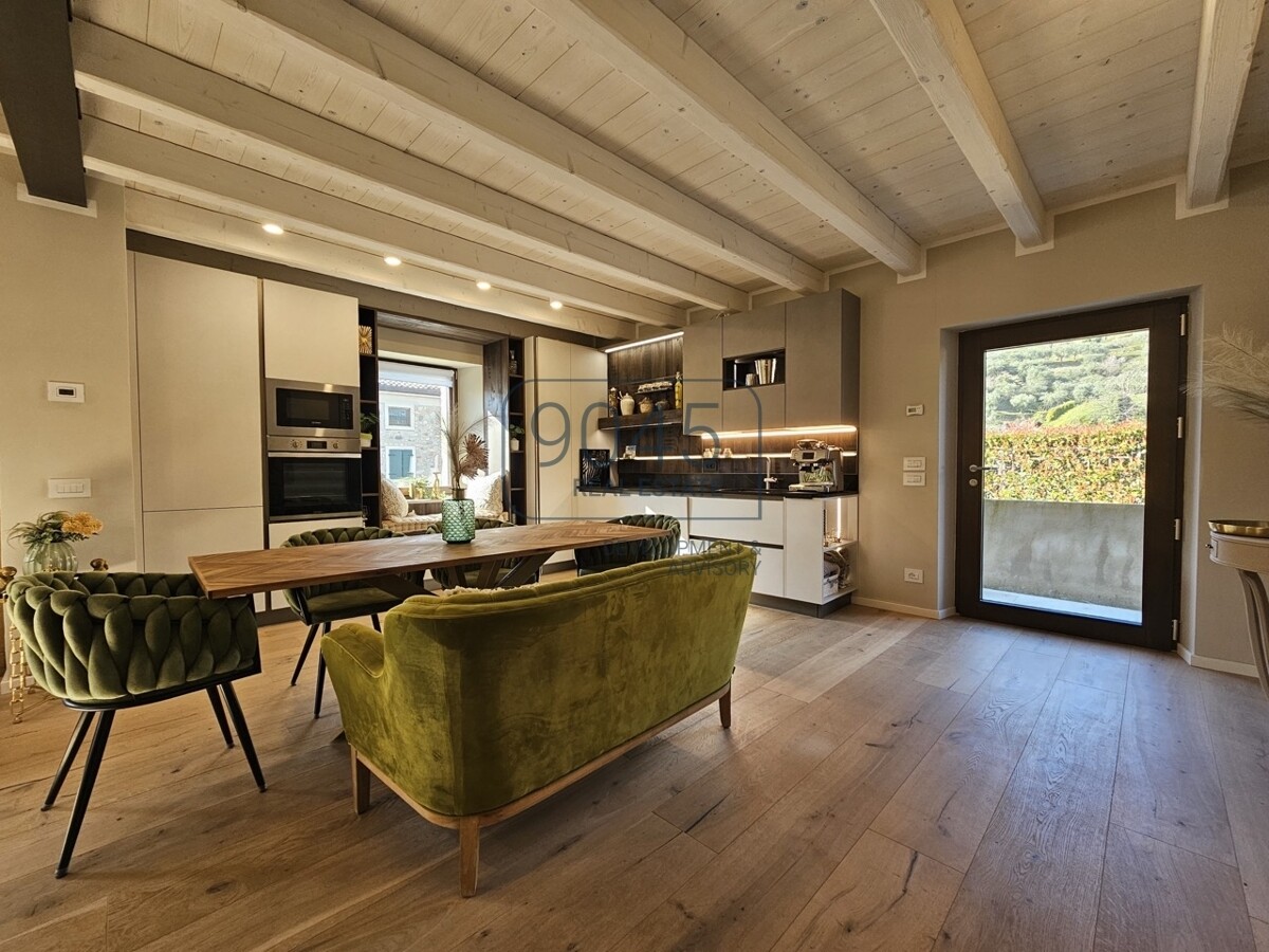 Stilvoll restauriertes Rustico mit modernem Komfort und traditionellem Flair in Garda