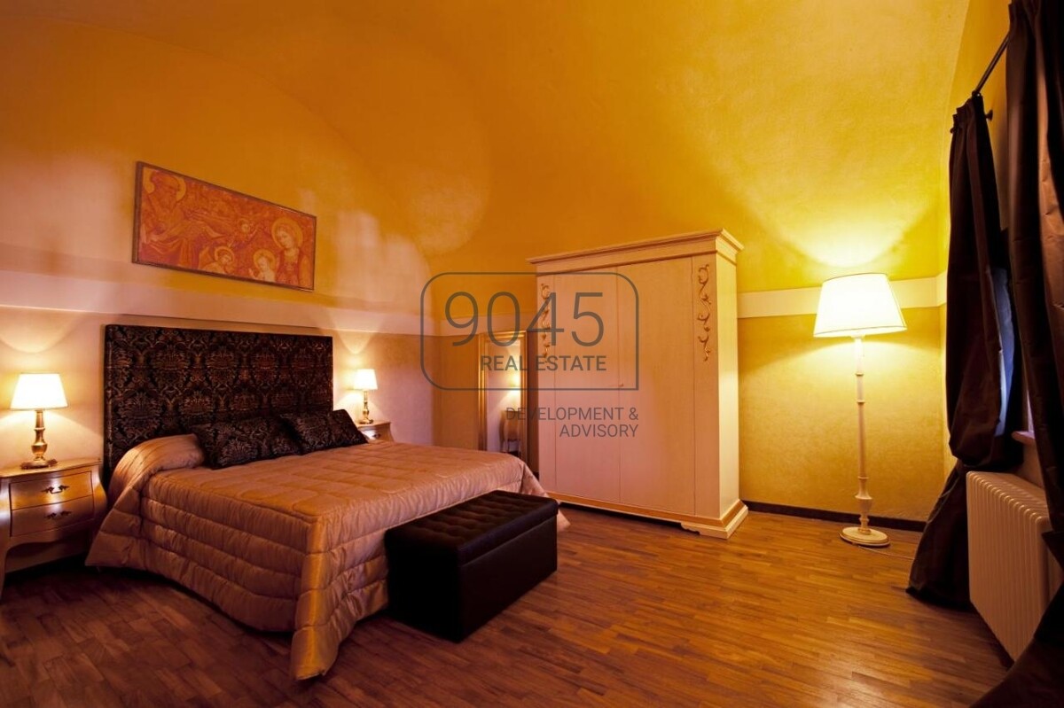 Historisches 4-Sterne-Schlosshotel mit 16 Apartments und 65 Betten - Umbrien