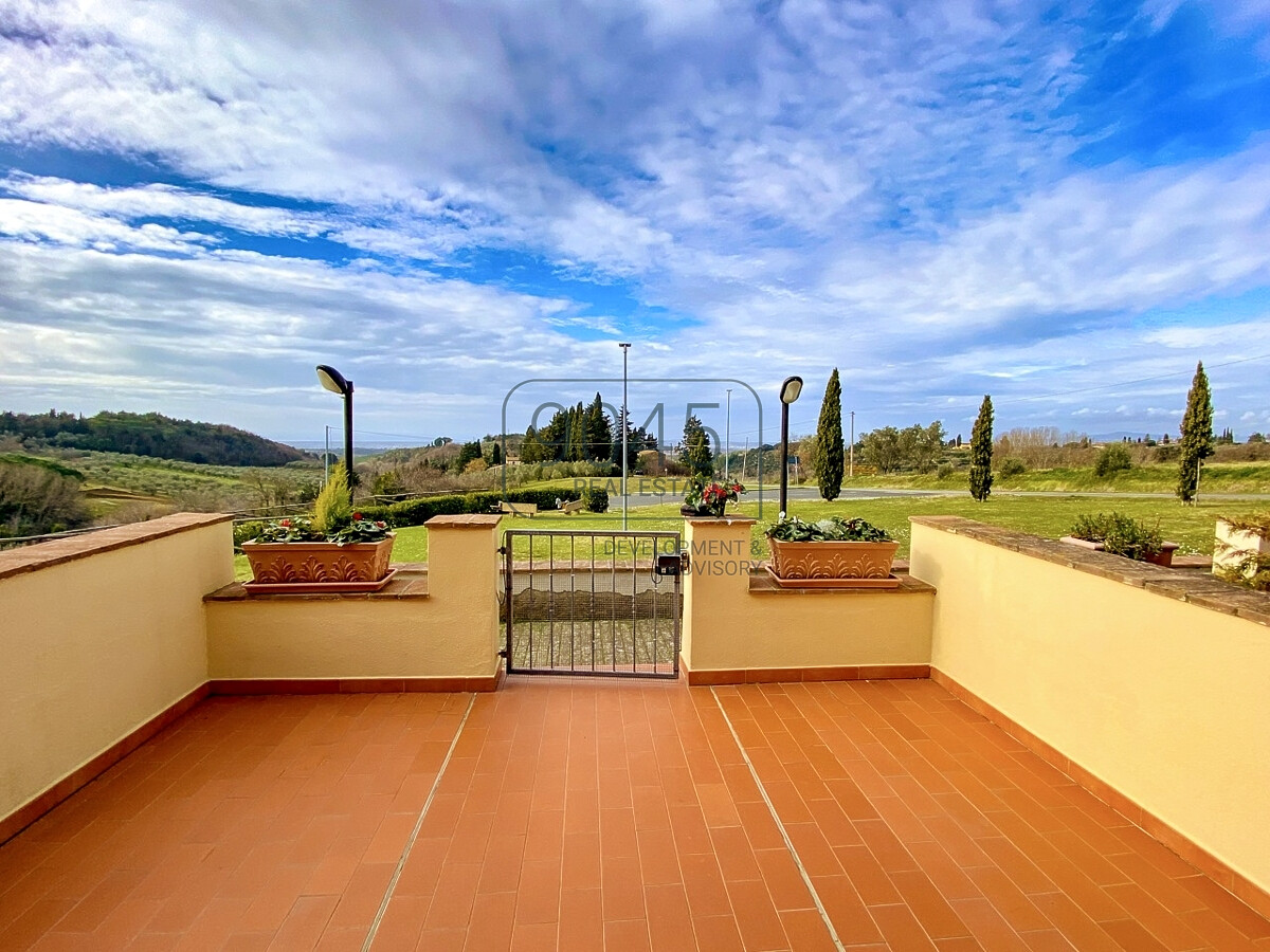 Charmantes Reihenhaus mit toskanischem Lebensgefühl mit Meerblick in Guardistallo