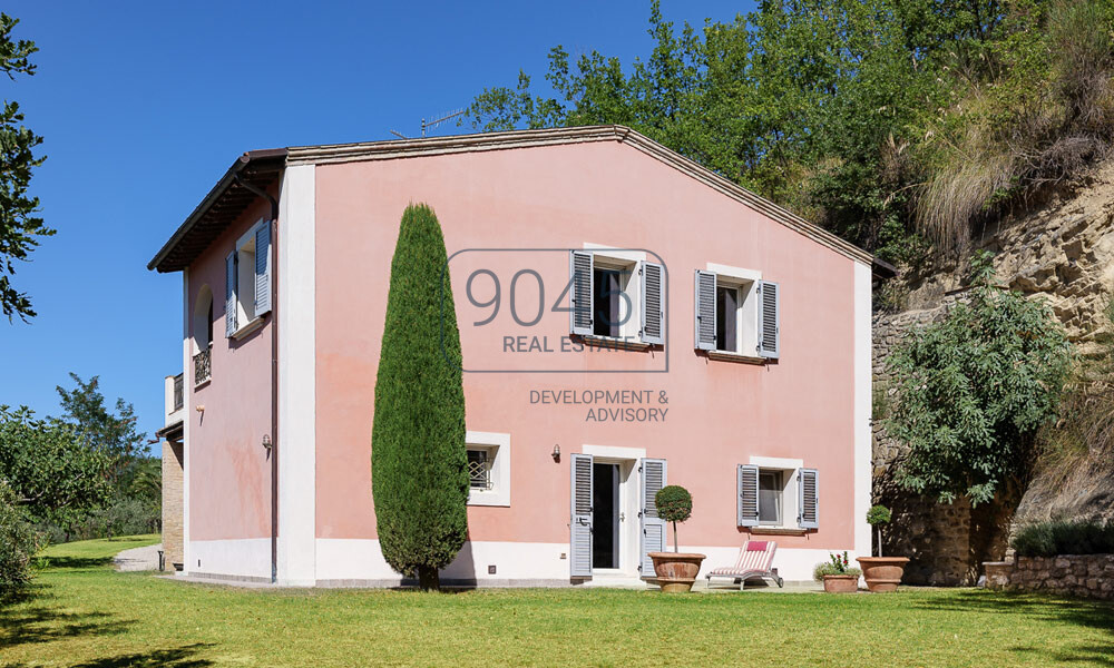 Idyllische Landvilla mit Panoramablick in Ascoli Piceno - Marken