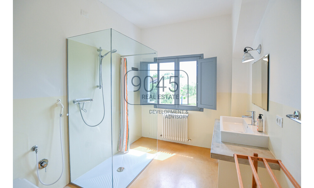 Charmantes Landhaus mit 4 Apartments und Panoramablick in Belvedere Ostrense – Marken