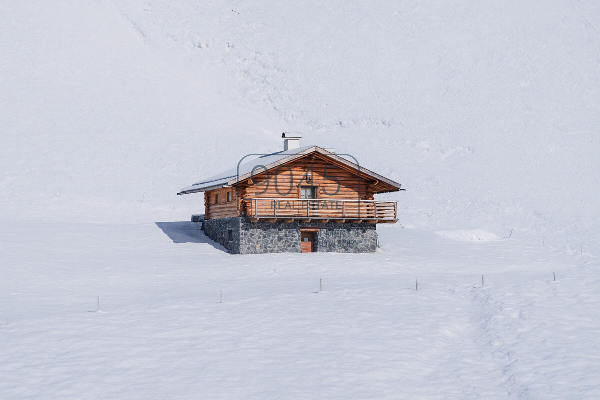 Exklusive Ski-in/Ski-out-Baita in der Val Jumela 