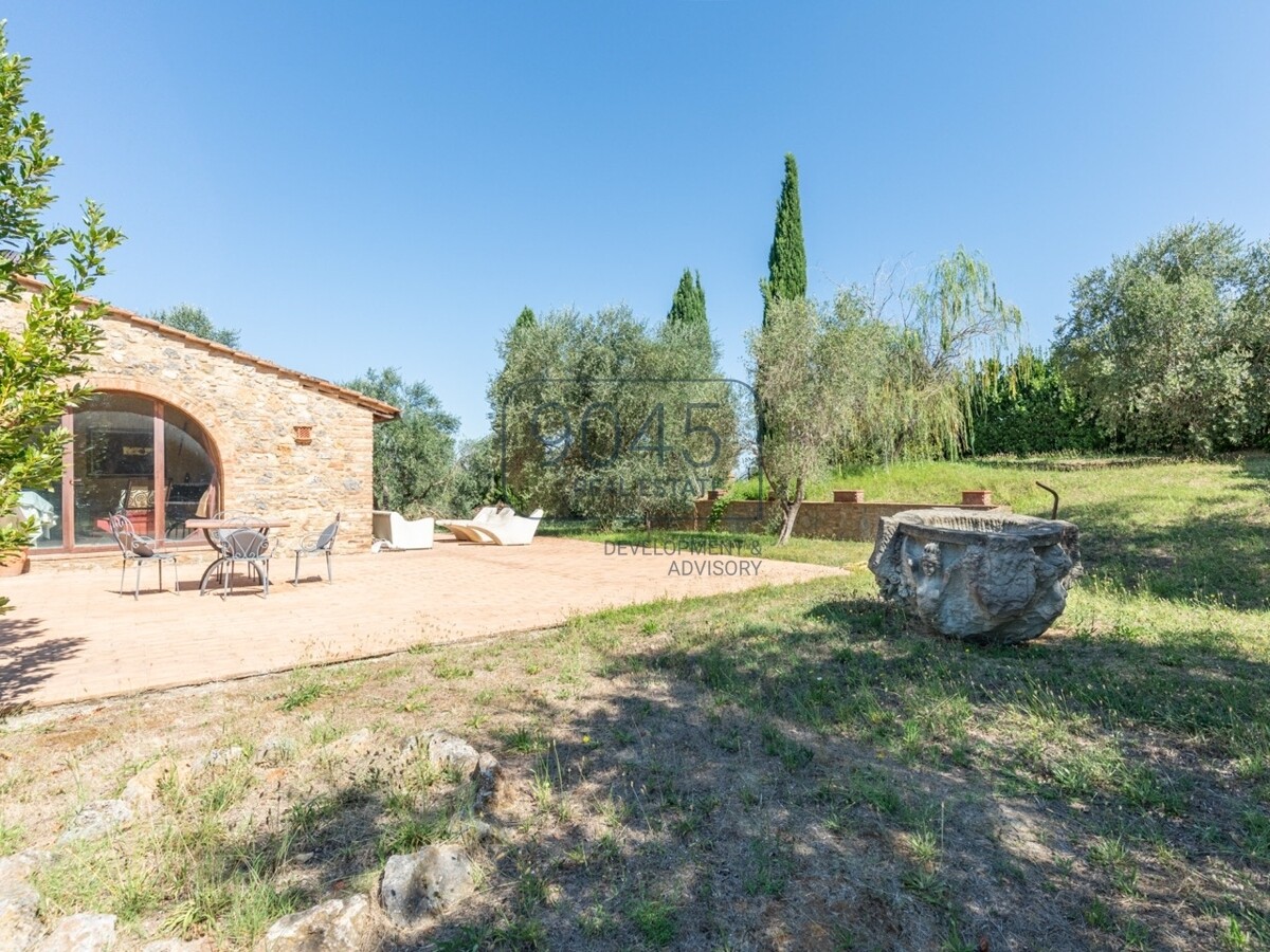 Exklusives toskanisches Landhaus mit Panoramablick auf die Türme von San Gimignano