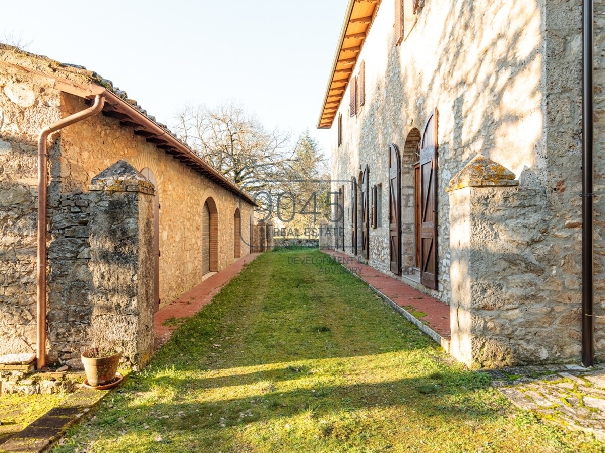 Exklusives Landanwesen in Casole D'Elsa im Herzen der Toskana