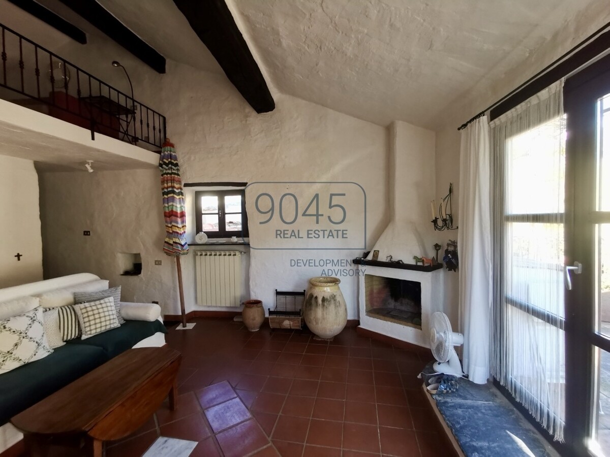 Charmante Ferienwohnung mit ligurischem Flair in Borgomaro