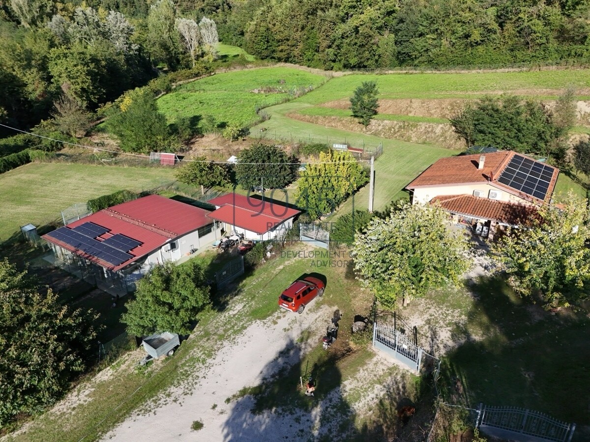 Biobauernhof mit kynologischem Zentrum in der Trüffelregion Toskana - Italien