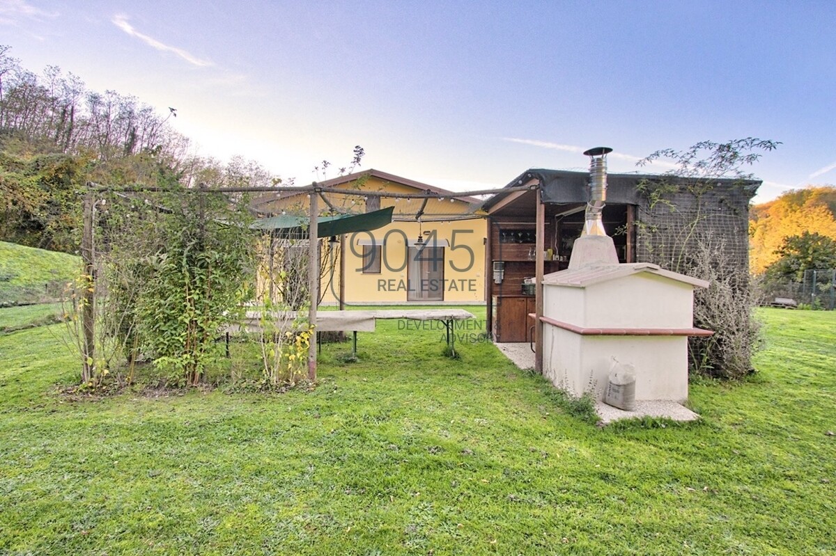 Biobauernhof mit kynologischem Zentrum in der Trüffelregion Toskana - Italien