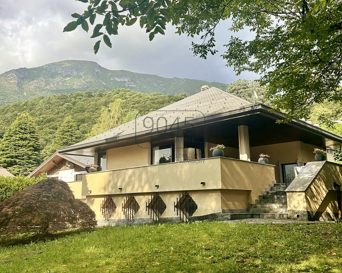 Exklusive Villa in Cremeno bei Lecco / Comer See zur Jahresvermietung