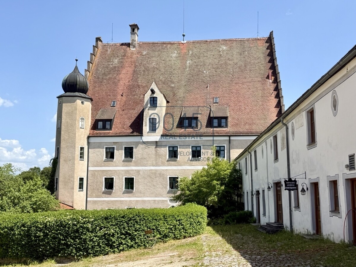 Schloss Eggersberg im Altmühltal – historisches Anwesen mit Hotel-, Kultur- und Lifestyle-Potenzial