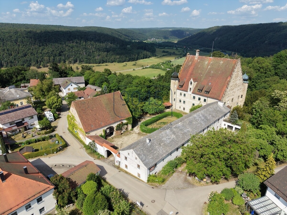 Schloss Eggersberg im Altmühltal – historisches Anwesen mit Hotel-, Kultur- und Lifestyle-Potenzial