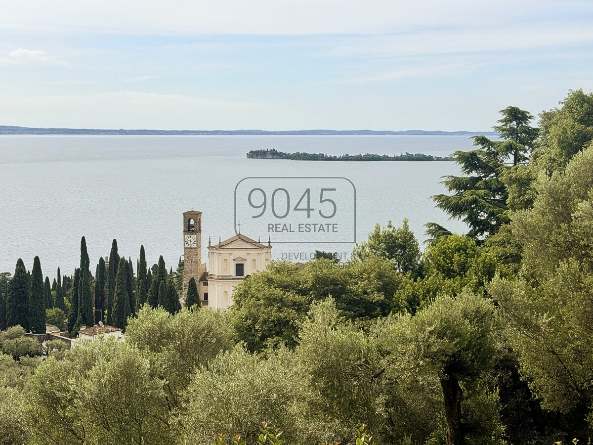 Charmantes Refugium mit Seeblick in Gardone Riviera - Gardasee