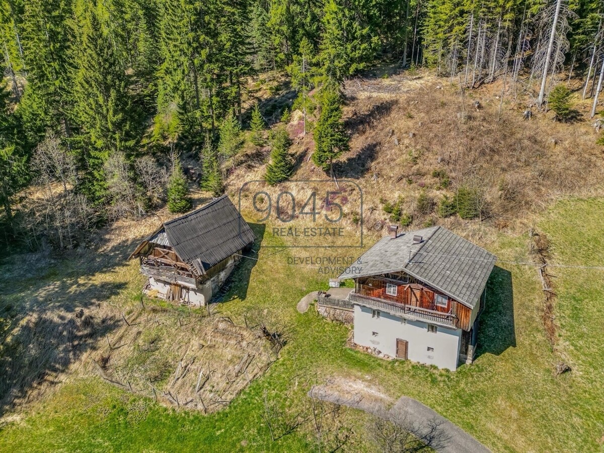 Charmanter Bergbauernhof mit großem Grundstück in Alleinlage in Jenesien