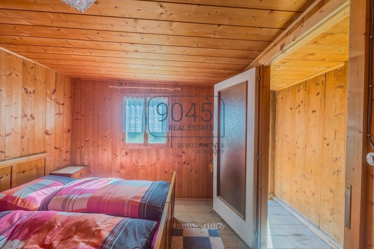 Charmanter Bergbauernhof mit großem Grundstück in Alleinlage in Jenesien